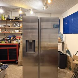Samsung Refrigerator 