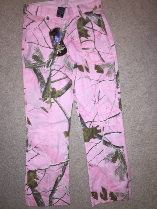 BRAND NEW WITH TAGS~Mossy Oak Pink Camouflage Pants for Girls
