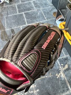 soft ball  glove
