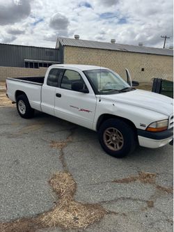 Dodge Dakota 1999 sport  V8