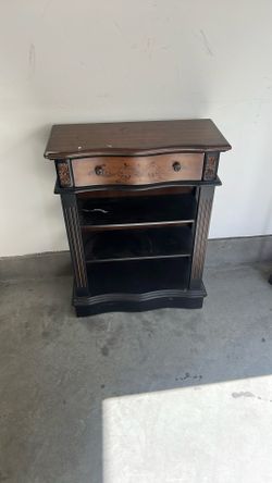 Entrance Table/ Cabinet 