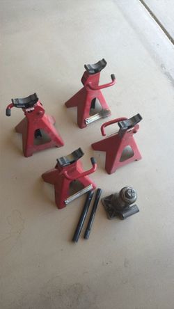 Bottle jack and four jack stands