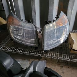 2014-2022 Dodge Promaster Headlights