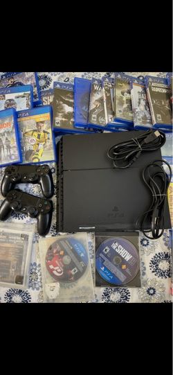 Ps4 Console + 18 Games + 2 Controllers