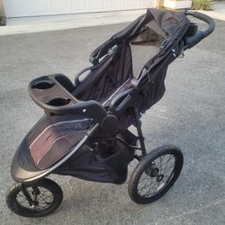 BABYTREND STROLLER/CARSEAT/HOLSTER