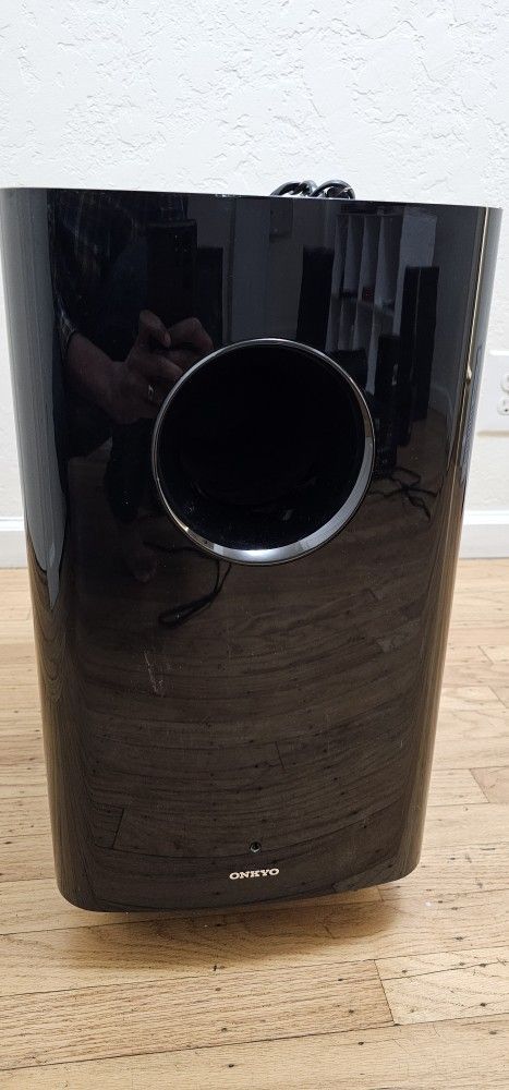 Onkyo Subwoofer