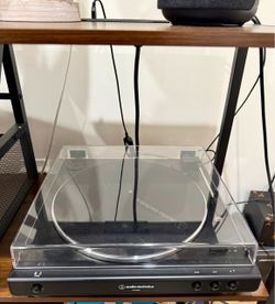 Audio Technica Turntable
