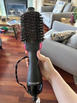 Revlon Volumizing Hair Dryer Brush