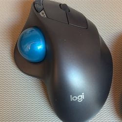 Logitech M(contact info removed)07 Wireless Trackball Mouse Black w/Bluetooth Dongle