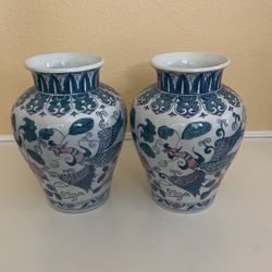 Amazing ancient handmade vase