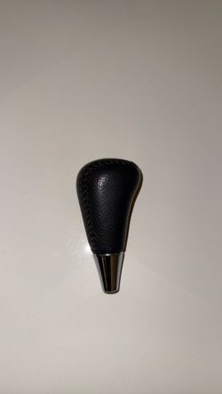 Shift knob is250
