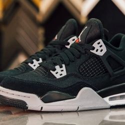 Jordan 4 Retro “Black Canvas” Size 10