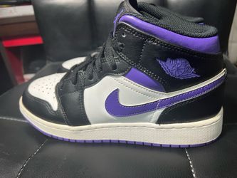 Jordan 1 mid dark iris size 5.5y for sale