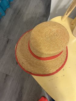 Ladies straw hat