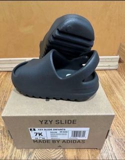 adidas Yeezy Slide Infants size 7K Dark Onyx ID5106 Brand New