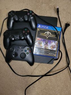 PS4 1TB Slim disc ver Bundle | 3 Controllers, CIB Game & Extras | Ready to Play!