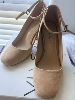 Via Spiga suede heels, size 7.5