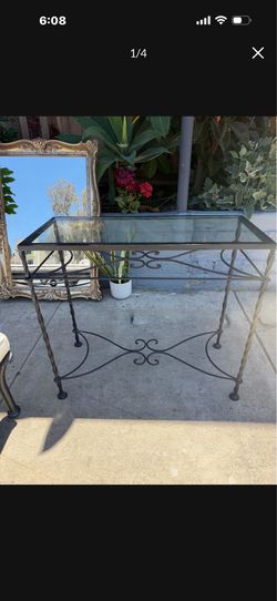 Black metal hallway entry side table