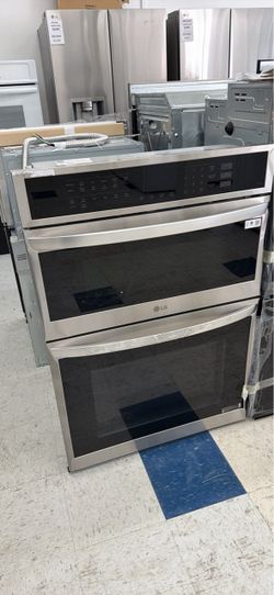 6.4 cu. ft. Smart Combi Wall Oven with Fan Convection, Air Fry in PrintProof Stainless Steel