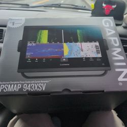 Garmin Fish Finder. 