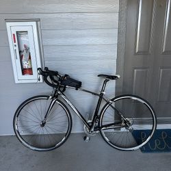 Giant OCR 2 Road Bike – Lightweight Aluminum – Great Condition! 