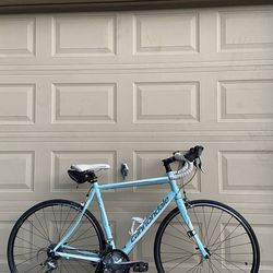 Cannondale Synapse Women’s Road Bike – 56cm – Shimano Tiagra – Excellent Condition Bicycle