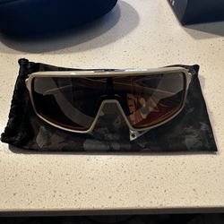 Oakley Sunglasses 