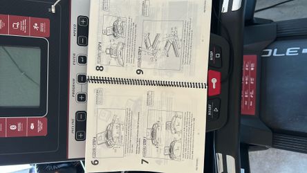 SOLE F63 Treadmill