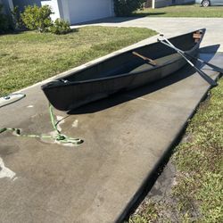 17 foot canoe for sale or trade
