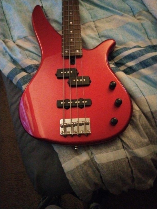 Bass Guitar 