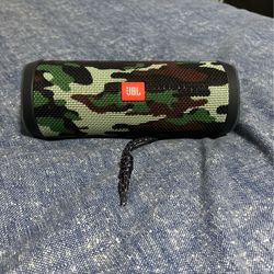 JBL Flip 4 Speaker