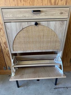 Shoe organizer for entryway