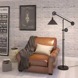 Bridgeport Designs Industrial Floor Lamp – NEW