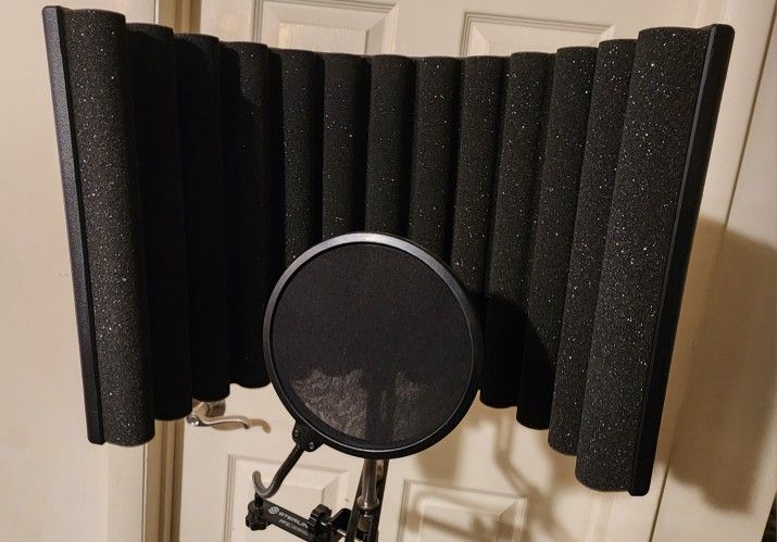 Recording Mic Setup – Stand + Pop Filter + Sound Isolation Shield