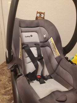 Carseat With Its Base 2019 Year Of Production 