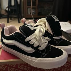 Vans Knu Skool