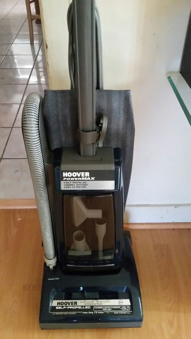 Hoover powerMax Self-Propelled 19.0 Vacum