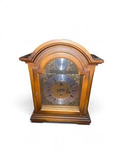 Vintage German Hermle 340-020 mechanical chiming mantel clock, untested.