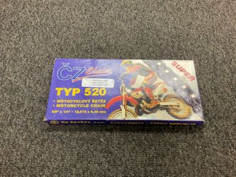 CZ  PROFESSIONAL MOTOCROSS CHAIN Type 520- 118 LINKS , WITH MASTER  LINK , NEW