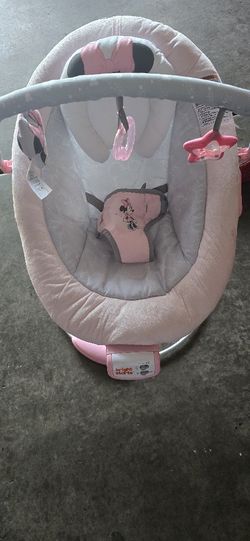 Minnie Mouse Bouncer