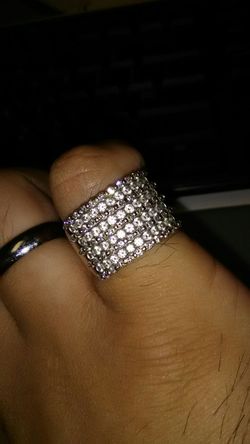 14 carat white gold Diamond ring