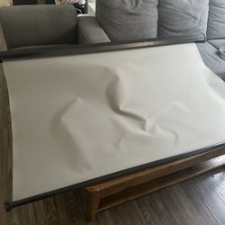 Raubay Green Screen (Grey) Brand New