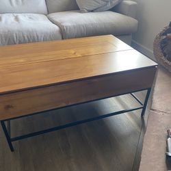 Coffee Table With Lift top - Living Spaces 