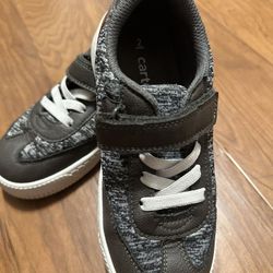 Carters Size 2 Boy Shoes 