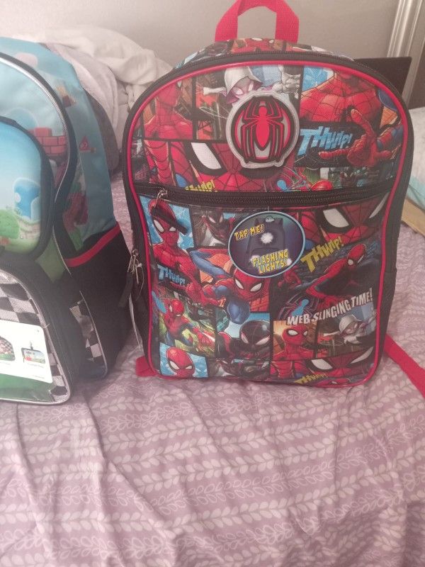 Backpack Mario Bross and spiderman