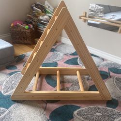 Pikler Triangle Toddler