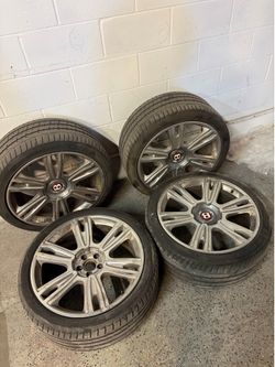 Bentley flying spur wheels rim