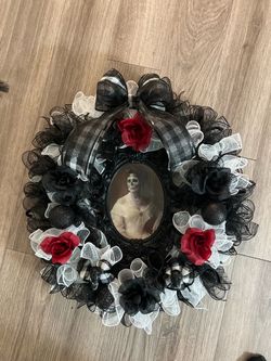 Halloween decor