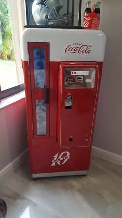 Coca Cola vending machine