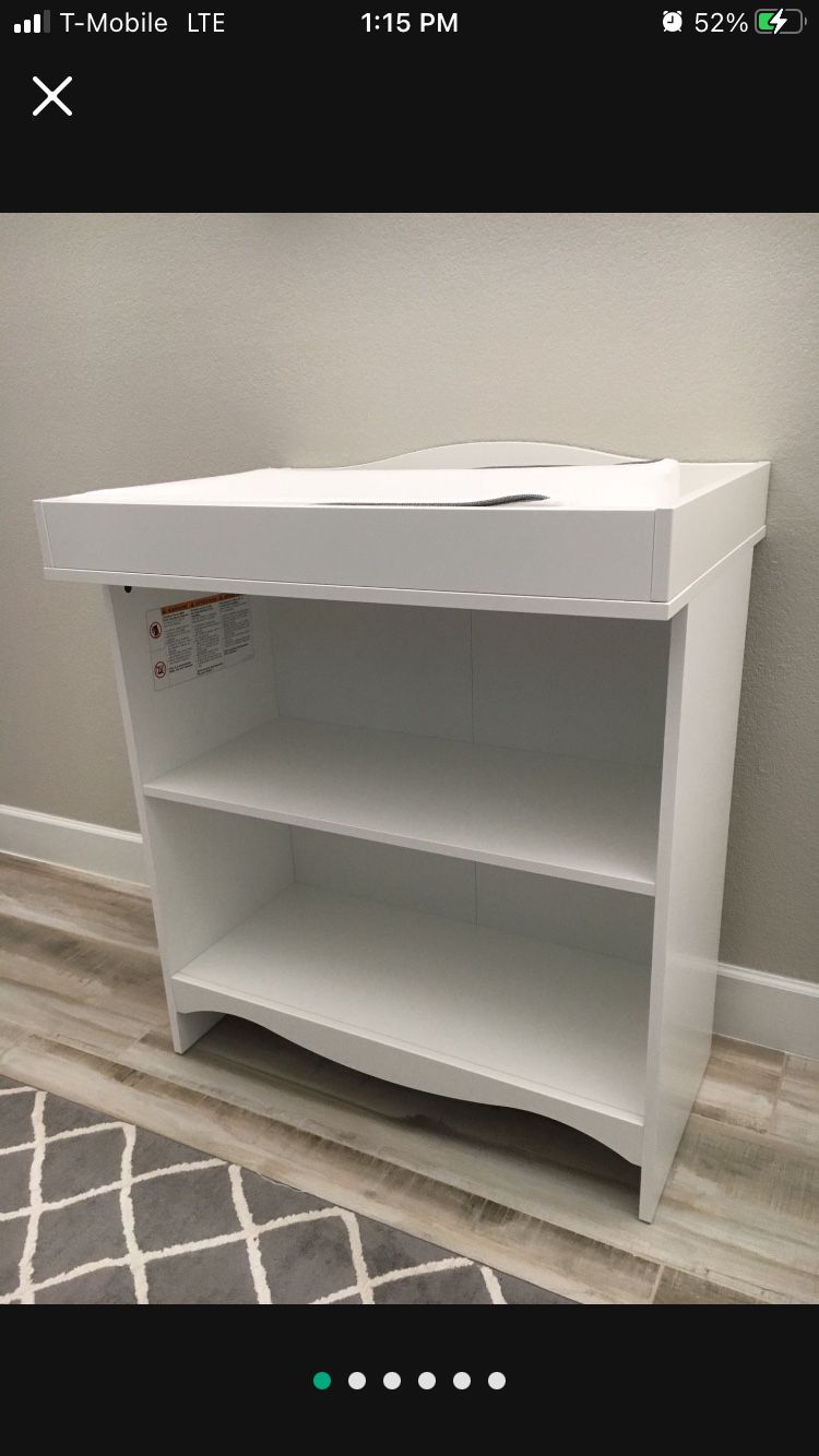 Changing Table /bookshelf &Pad With Cover 